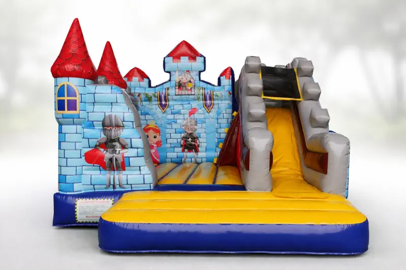 Ritterburg-mit-Rutsche-2